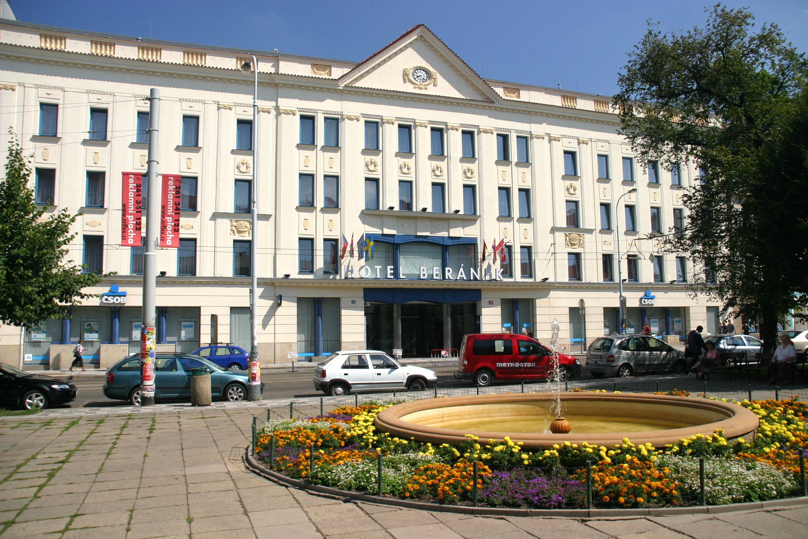 Hotel Beranek Praga Exterior foto